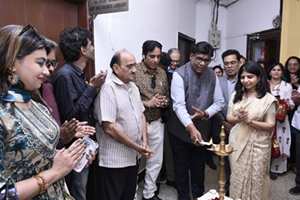 Windows Of Inner Expressions Art Exhibition By Contemporary Artist Maitrry P Shah In Jehangir