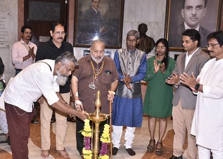 ANISOTROPIC An Exhibition Of Paintings By 3 Contemporary Well-Known Artists In Jehangir Art Gallery