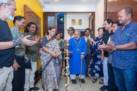 MEDITATIVE ECHOES  An Exhibition Of Paintings By Dinesh Kumar Parmar In Jehangir Art Gallery