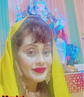 Angel Tetarbe  Reached Dubai After Ganpati  Celebration  In Mumbai