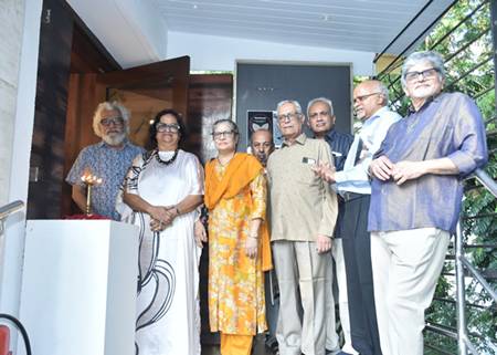 WANDERING EYE An Exhibition Of Photographs By Sateesh Dingankar In Jehangir Art Gallery