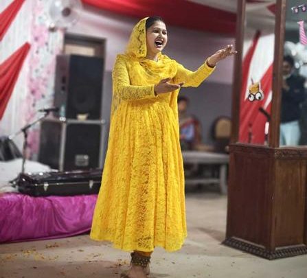 Rekha Thakur Dancing Star Of Himachal Has Won Several Awards And Now Interested To Enter Bollywood To Show Her Talent