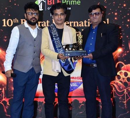 फिल्म निर्माता विकास शर्मा  आइकॉनिक भारत गौरव पुरस्कार से सम्मानित