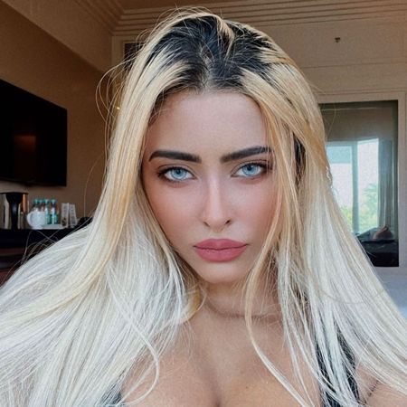 Xishmiya Brown – Indian Model And Socialite