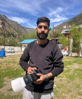 Shan Photographer Grooming Excellence In Urban Doda