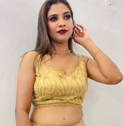 PALLAVI THORAVE: A Rising Star Of Lavani, Acting And Social Impact !